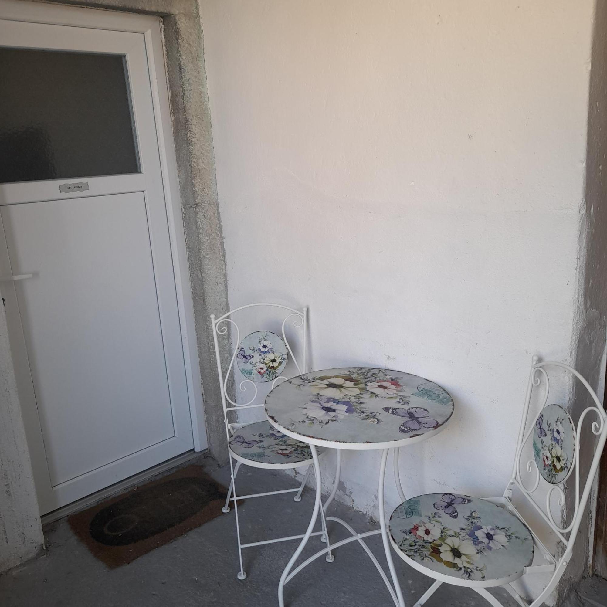 Apartman Zrinka Jesenice  Extérieur photo